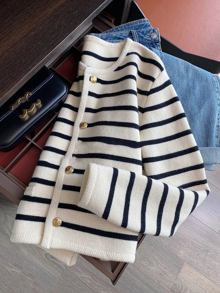 Juliane | Stilfuld Stribet Strikket Cardigan